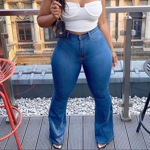Brand new fashion nova jeans , size 11 fits like a 9